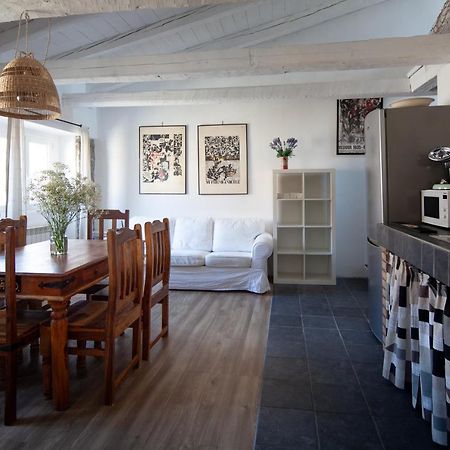 Serravallo'S Apartments Big Триест Экстерьер фото